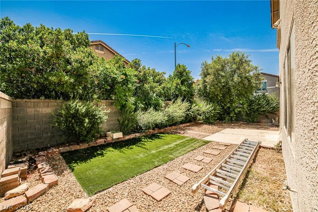 7083 Somera Way, Las Vegas, NV 89113