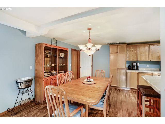 34334 Ne HERON MEADOWS Dr, Scappoose, OR 97056