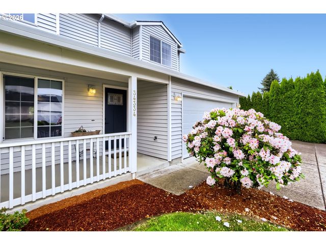 34334 Ne HERON MEADOWS Dr, Scappoose, OR 97056