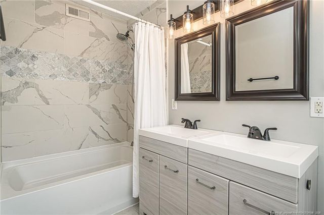 3402 Seven Mountain Drive, Fayetteville, NC 28306