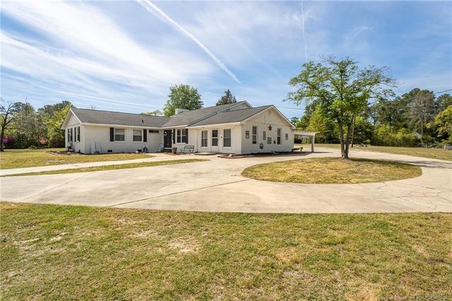 3402 Seven Mountain Drive, Fayetteville, NC 28306