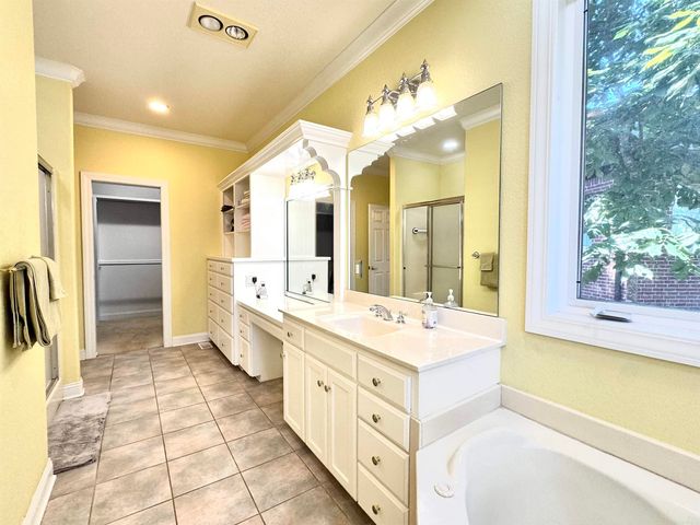 36 Manzanares Drive, Hot Springs Village, AR 71909