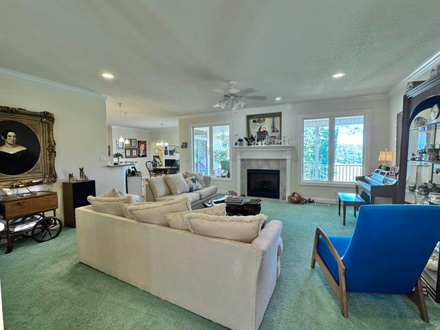 36 Manzanares Drive, Hot Springs Village, AR 71909