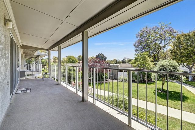 2208 Via Mariposa E Q, Laguna Woods, CA 92637