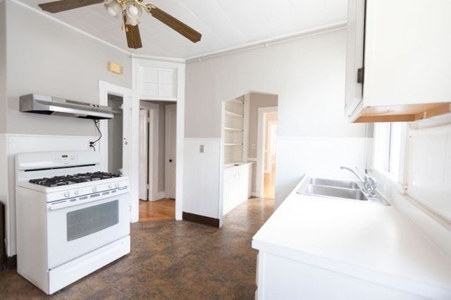 19-21 Woodbridge St 2, Cambridge, MA 02140