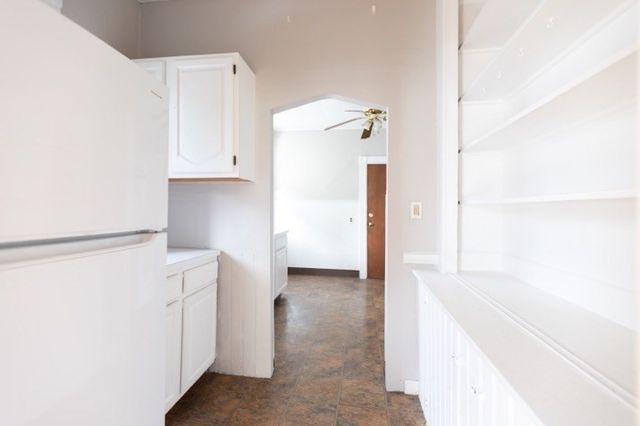 19-21 Woodbridge St 2, Cambridge, MA 02140