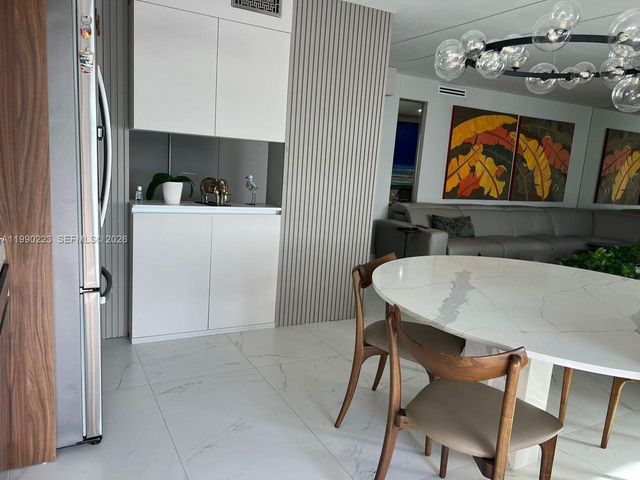 3200 N Ocean Dr 303, Hollywood, FL 33019