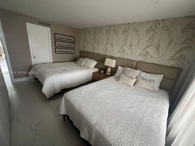 3200 N Ocean Dr 303, Hollywood, FL 33019