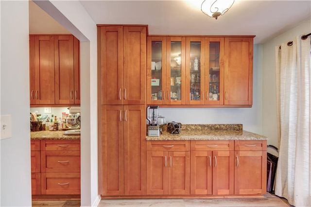 6392 Hawthorne Terrace, Peachtree Corners, GA 30092