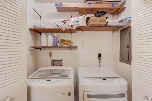 6392 Hawthorne Terrace, Peachtree Corners, GA 30092