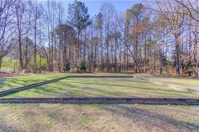 6392 Hawthorne Terrace, Peachtree Corners, GA 30092