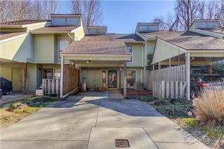 6392 Hawthorne Terrace, Peachtree Corners, GA 30092