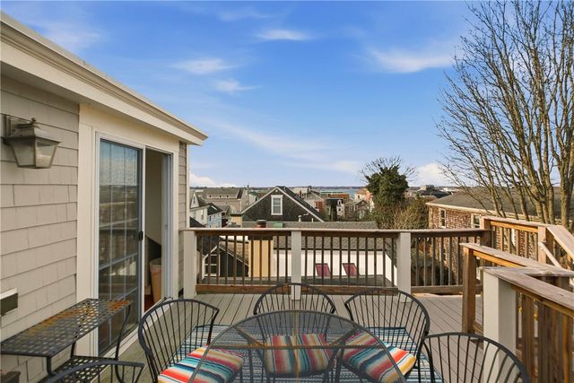 38 Pope Street 2, Newport, RI 02840