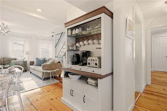 38 Pope Street 2, Newport, RI 02840