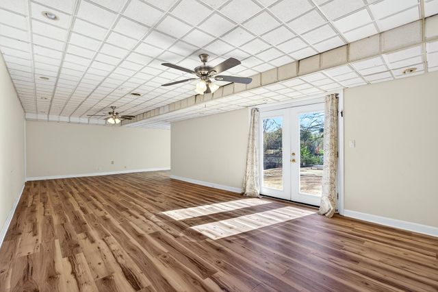 206 W Killarney Lake, Moore, SC 29639