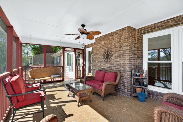 206 W Killarney Lake, Moore, SC 29639