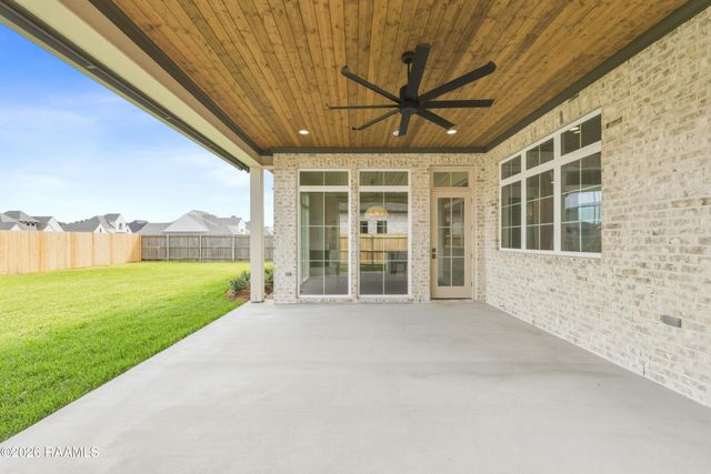 408 Abercrombie Way, Youngsville, LA 70592