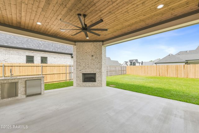 408 Abercrombie Way, Youngsville, LA 70592