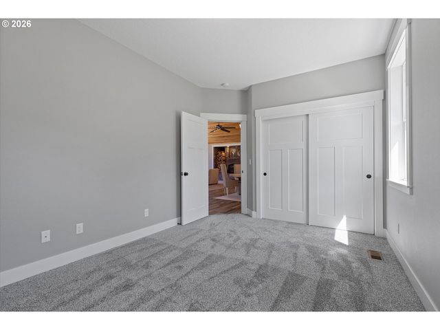 19261 S MUNSON Rd, Molalla, OR 97038