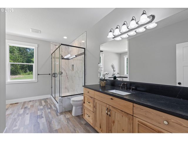 19261 S MUNSON Rd, Molalla, OR 97038