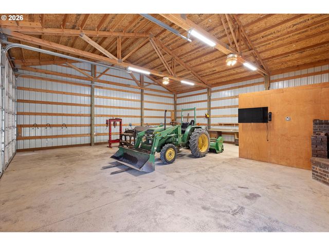 19261 S MUNSON Rd, Molalla, OR 97038