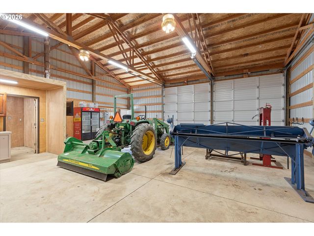 19261 S MUNSON Rd, Molalla, OR 97038