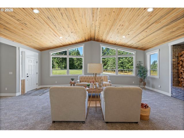 19261 S MUNSON Rd, Molalla, OR 97038