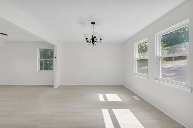 13 Travis Road, Rossville, GA 30741