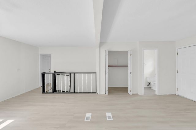 13 Travis Road, Rossville, GA 30741