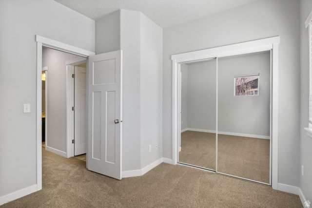 3708 W PERIWINKLE DR, South Jordan, UT 84095