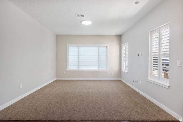 3708 W PERIWINKLE DR, South Jordan, UT 84095