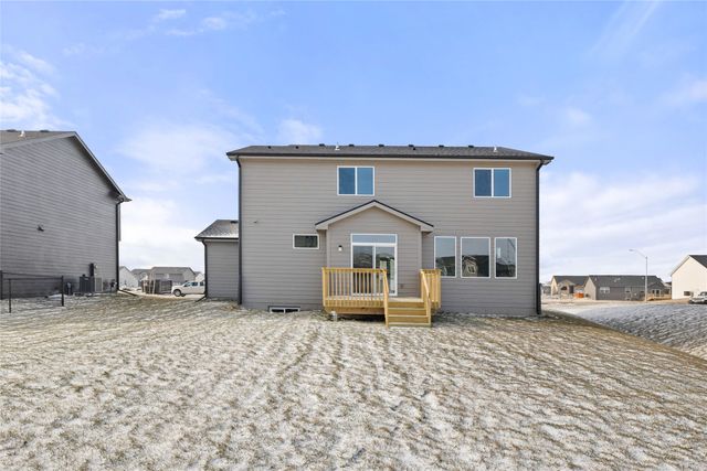 2575 SE Kettleridge Lane, Waukee, IA 50263