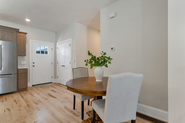 148 County Road, Amherst, NH 03055