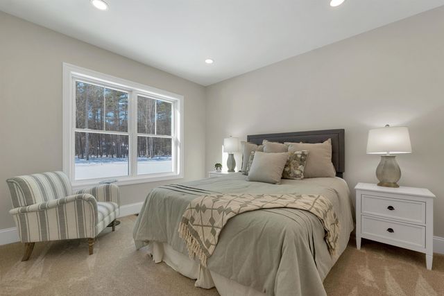 148 County Road, Amherst, NH 03055