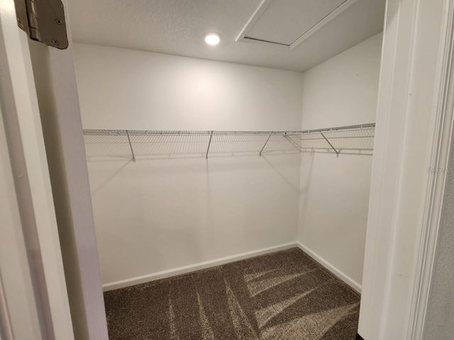 2713 RUNNERS CIRCLE, Clermont, FL 34714