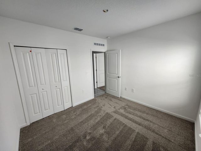 2713 RUNNERS CIRCLE, Clermont, FL 34714