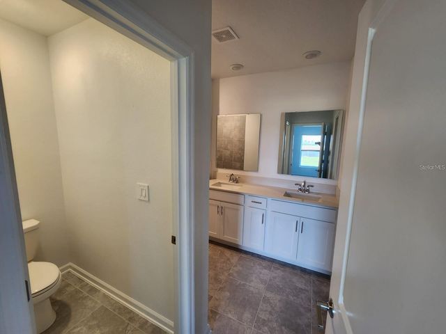 2713 RUNNERS CIRCLE, Clermont, FL 34714