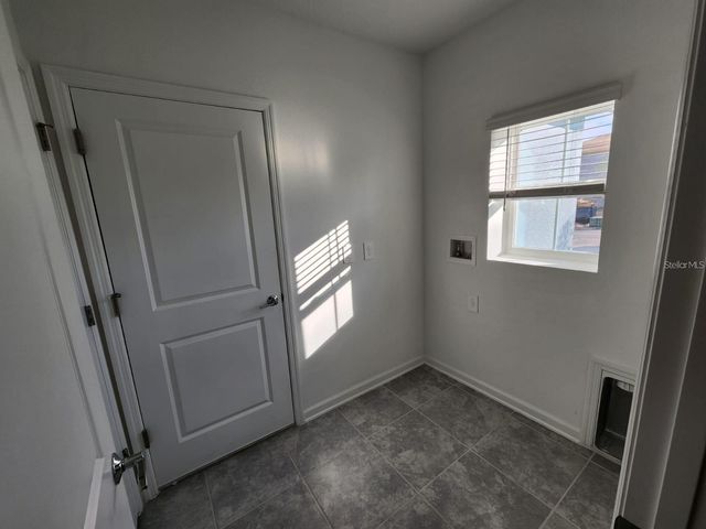 2713 RUNNERS CIRCLE, Clermont, FL 34714