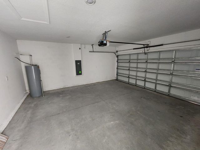 2713 RUNNERS CIRCLE, Clermont, FL 34714