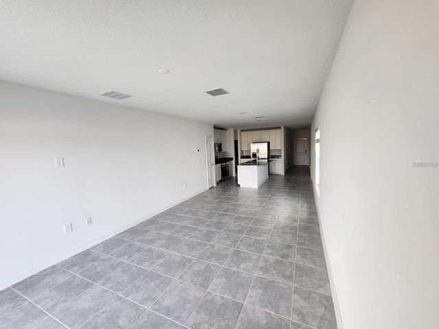 2713 RUNNERS CIRCLE, Clermont, FL 34714