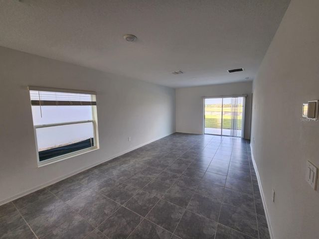 2713 RUNNERS CIRCLE, Clermont, FL 34714