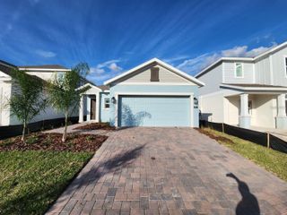 2713 RUNNERS CIRCLE, Clermont, FL 34714