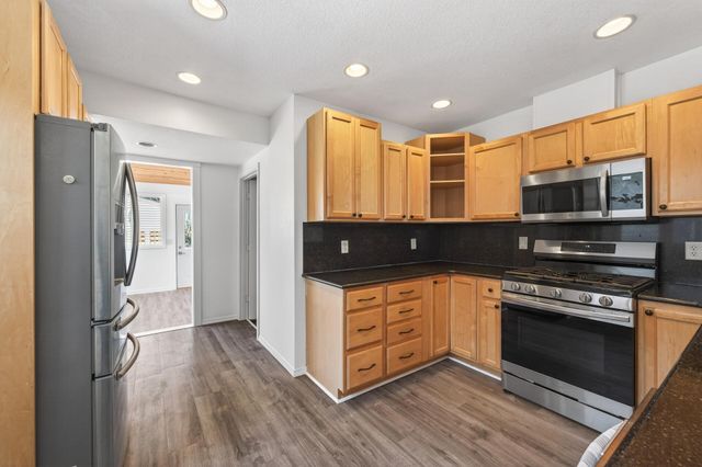 929 Euclid Street, Saint Paul, MN 55106