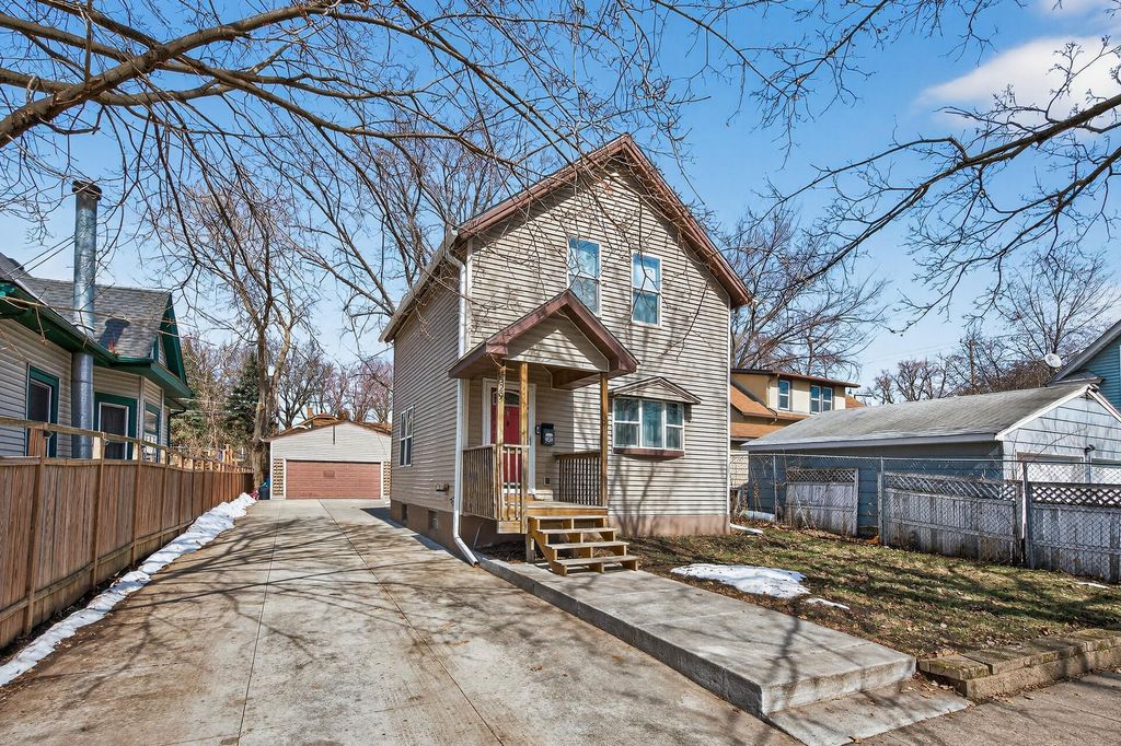 929 Euclid Street, Saint Paul, MN 55106