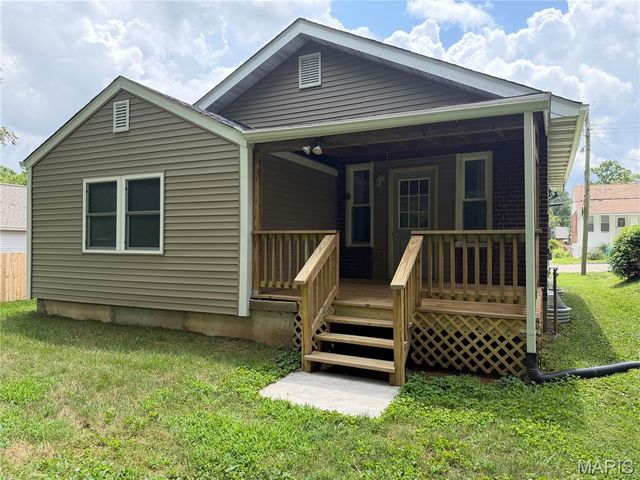10315 Maddox Place, Overland, MO 63114