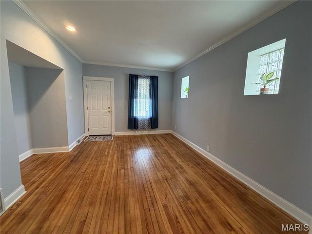 10315 Maddox Place, Overland, MO 63114