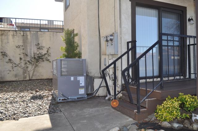 825 Mission Sierra Court, Redding, CA 96003