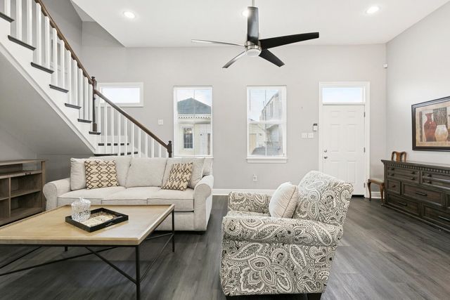 2133 Dumaine St, New Orleans, LA 70116