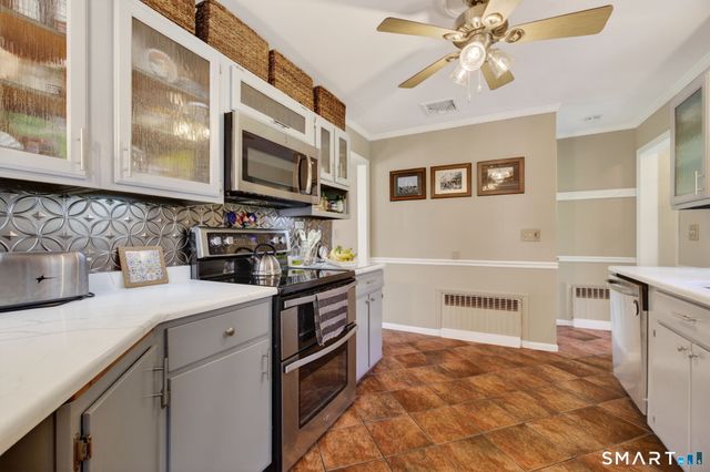 9 Round Hill Drive, Monroe, CT 06468