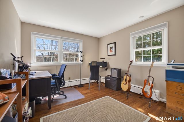 9 Round Hill Drive, Monroe, CT 06468